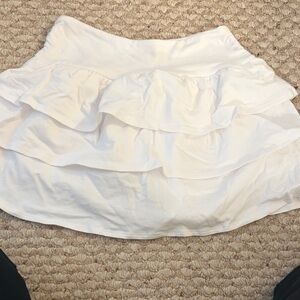 Hollister White Ruffle Mini Skirt